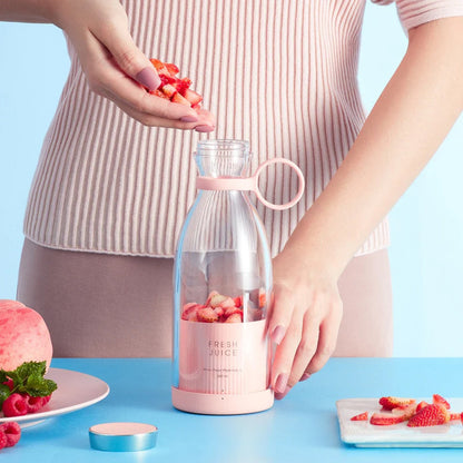 New Portable Electric Bottle Juicer For Shakes And Smoothies - Mini Fast Portable Juicer Blender USB Rechargeable - Wireless Bottle for Traveling (Multicolour) - Multifunctional Juice Maker Machine